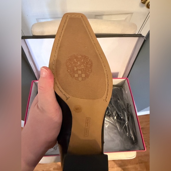 Vince Camuto Black Leather VC- PAVLA Boots - Picture 5 of 7